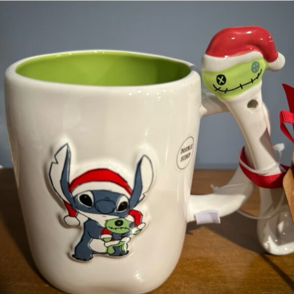 Rae dunn Stitch holiday Christmas mug with spoon Festive Hugs - Picture 3 of 3